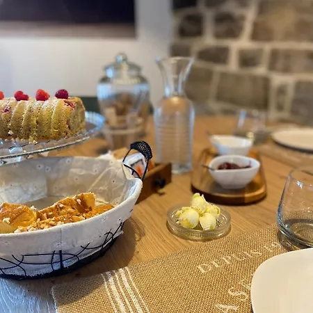 Corte Varola Zia Marisa 3* بيلونو