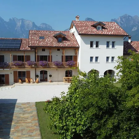 Oda ve Kahvaltı Corte Varola Zia Marisa 3*